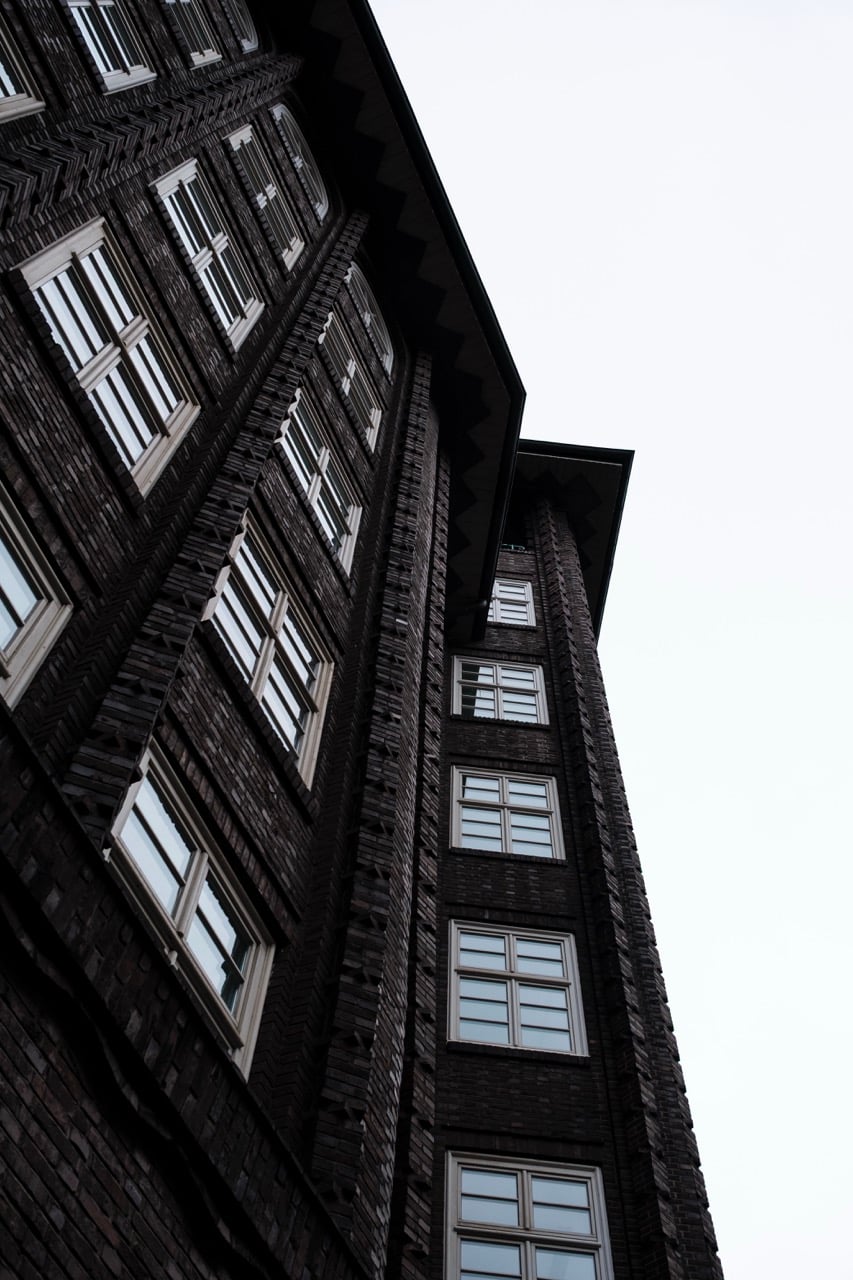 Chilehaus outer patterns