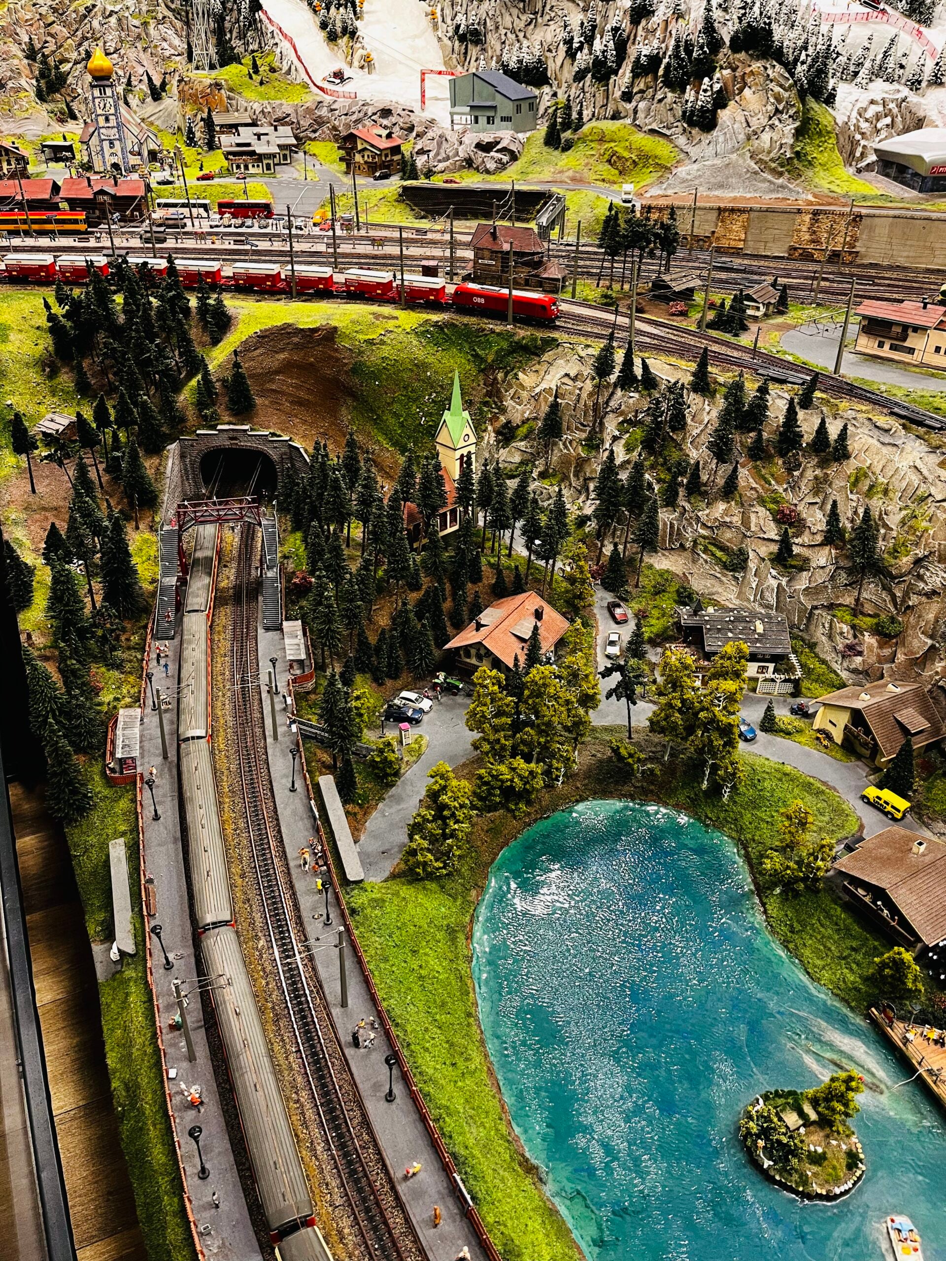 Photo showing a landscape in Minatur Wunderland