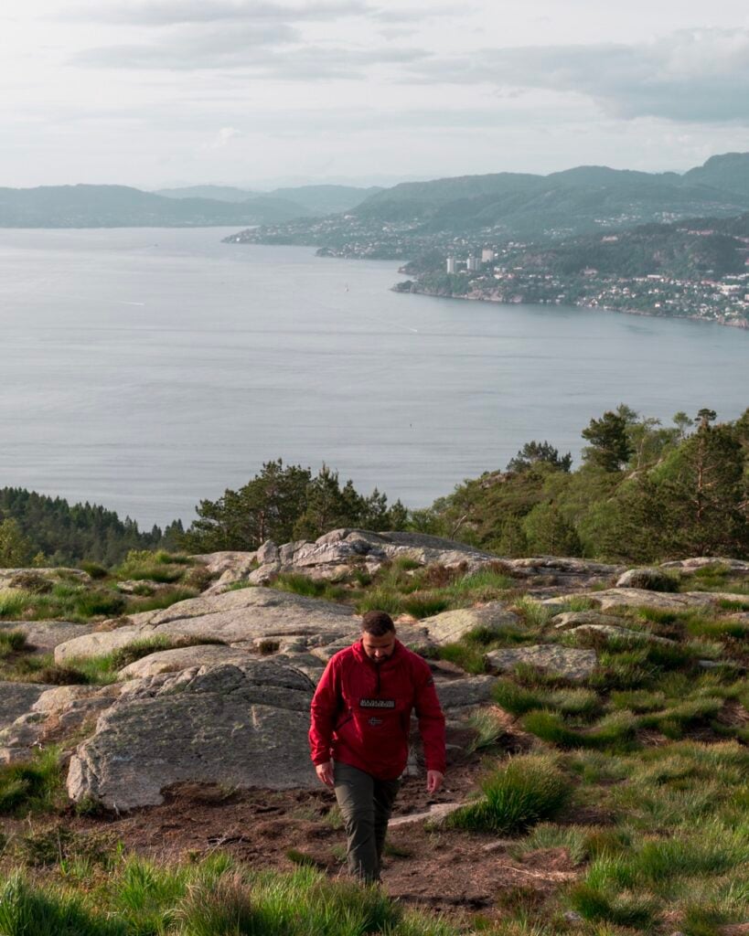 Hiking Damsgårdsfjellet in Bergen, Norway