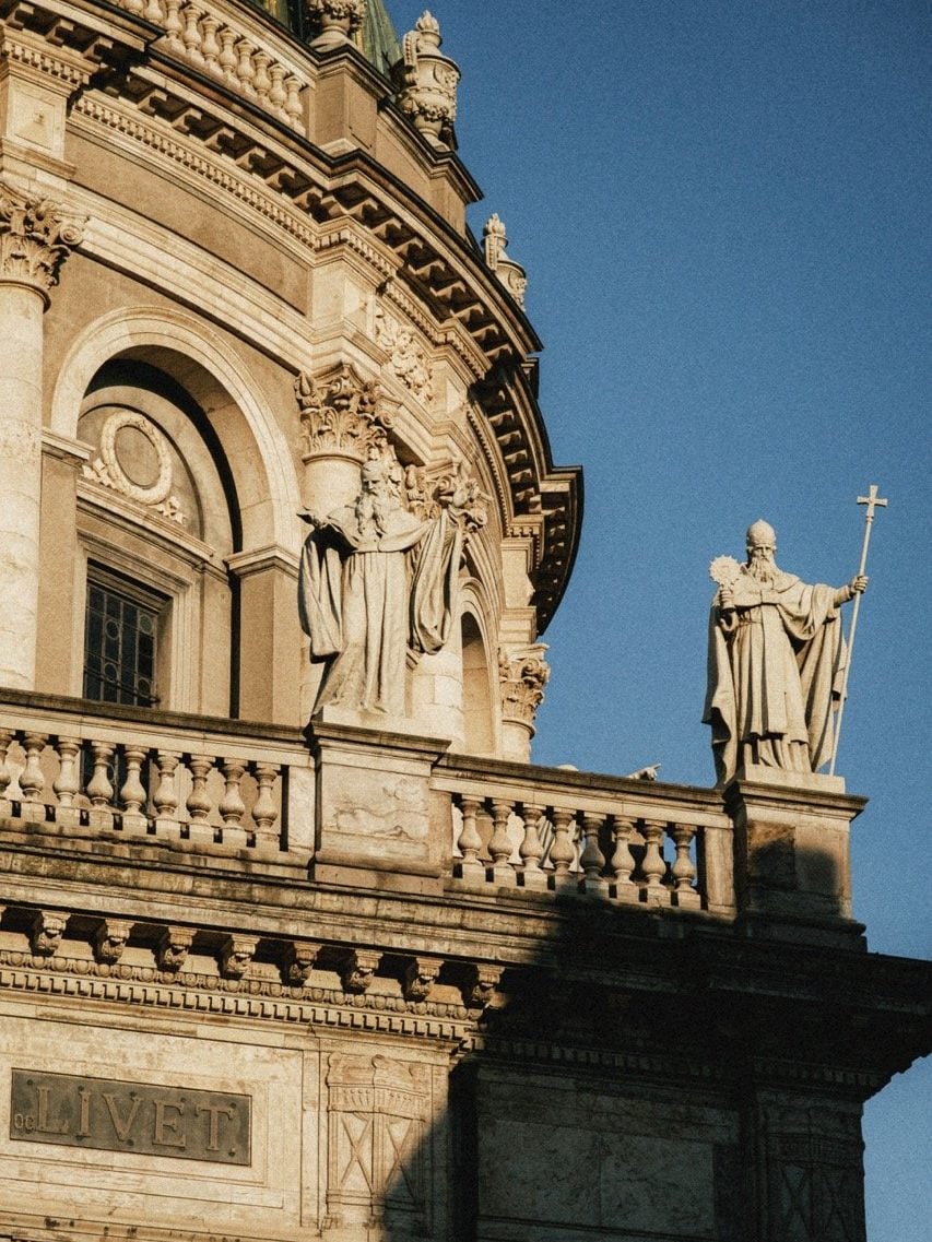Marmorkirken-Statue-Copenhagen