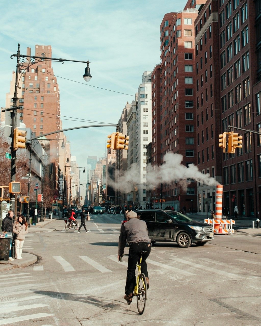 A cyclist in Manhattan, NYC