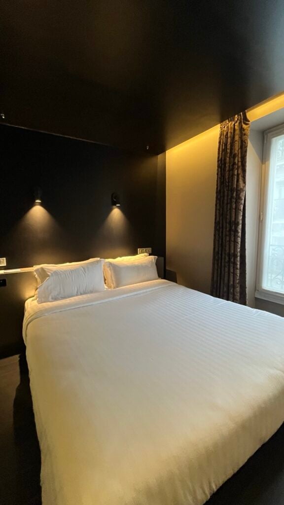 Room in Grand Hotel Lafayette, Paris