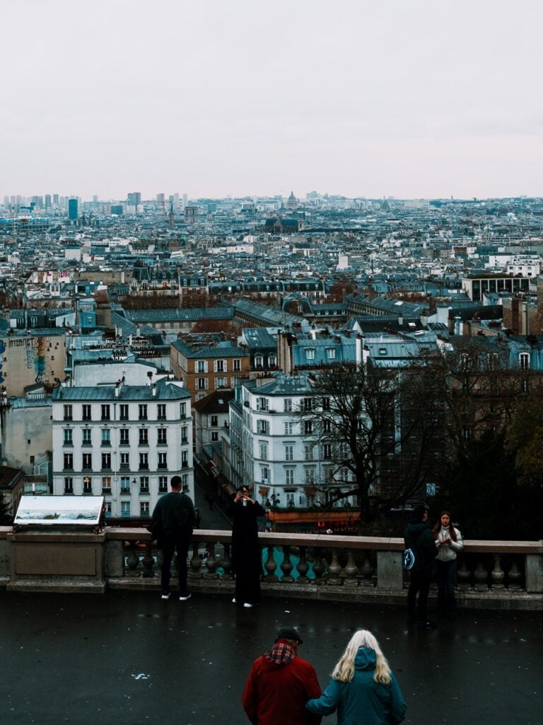 Sunday sunrise in Montmartre, Paris
