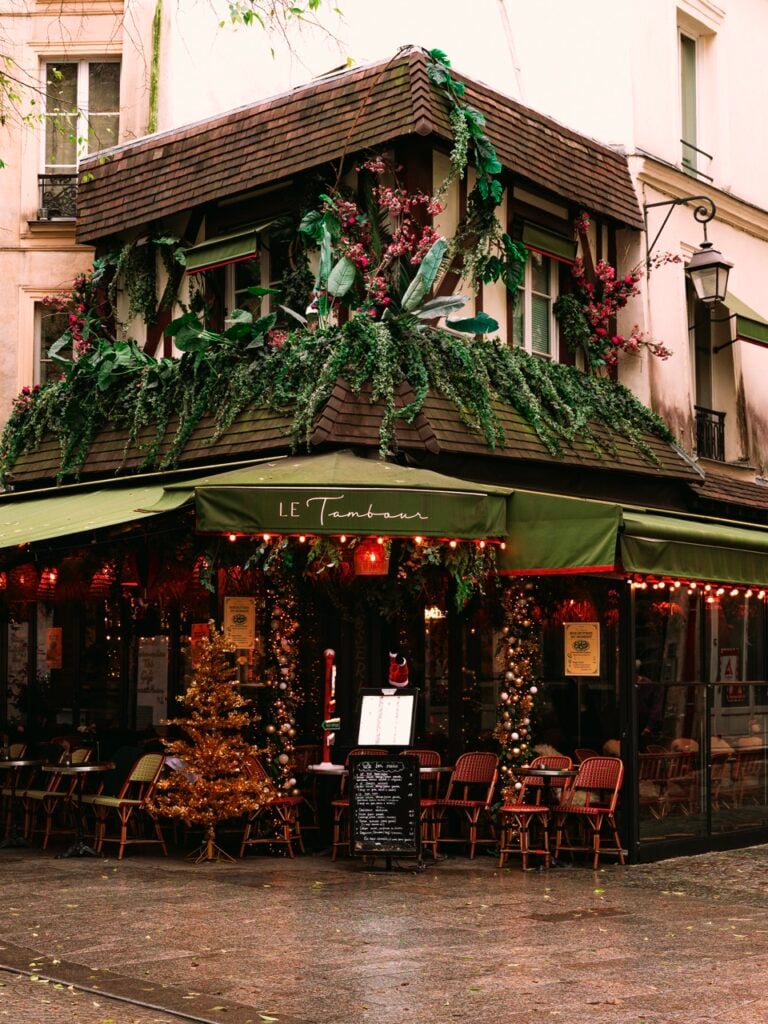 The exterior of a restaurant in Paris, France