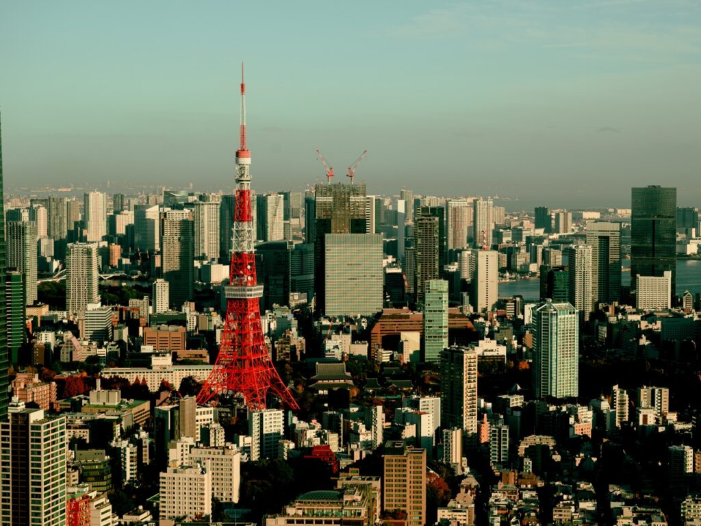 A view of Tokyo, and the Tokyo Tower, from Roppongi Hills