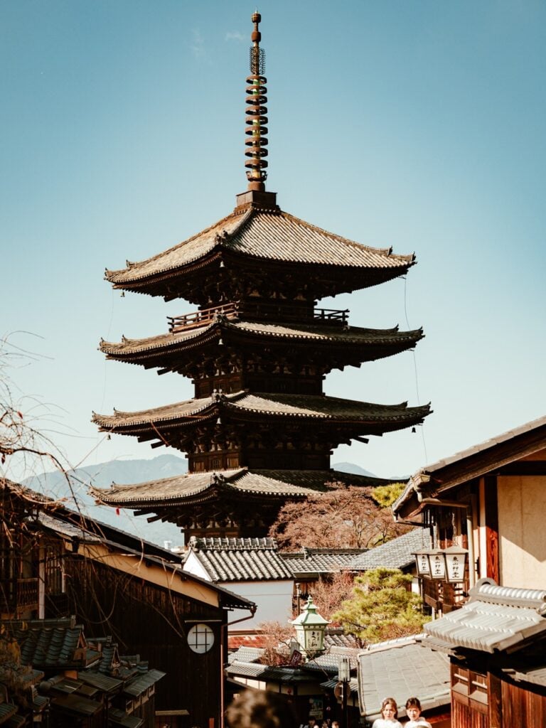 A photo of Yasaka Pagoda in Kyoto, Japan