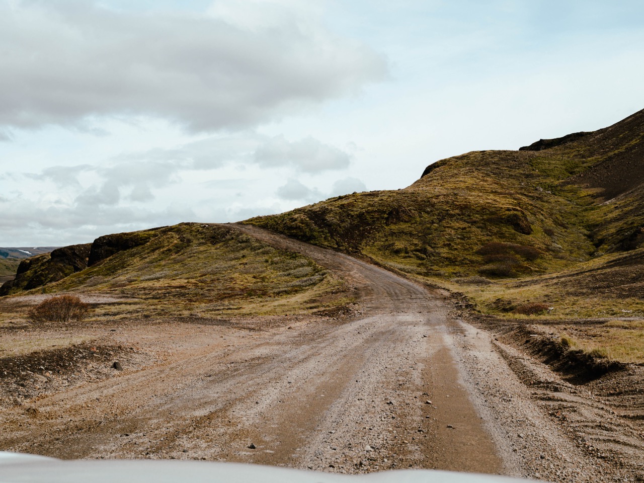 Unpaved road on the way to Gjáin, Iceland