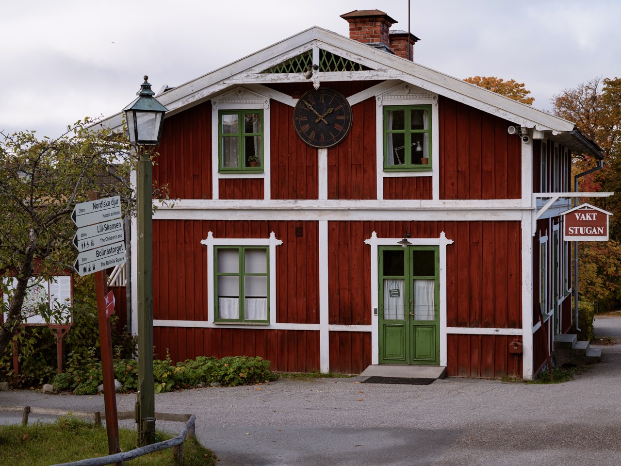 Skansen, Stockholm red building